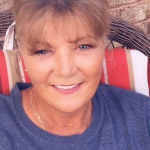 Meet your Posher, Becky